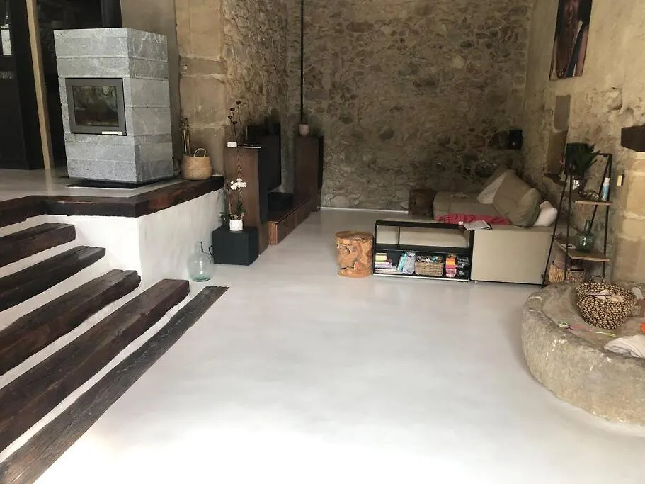 Villa French Farmhouse Between Lake & Mountain Hery-sur-Alby France